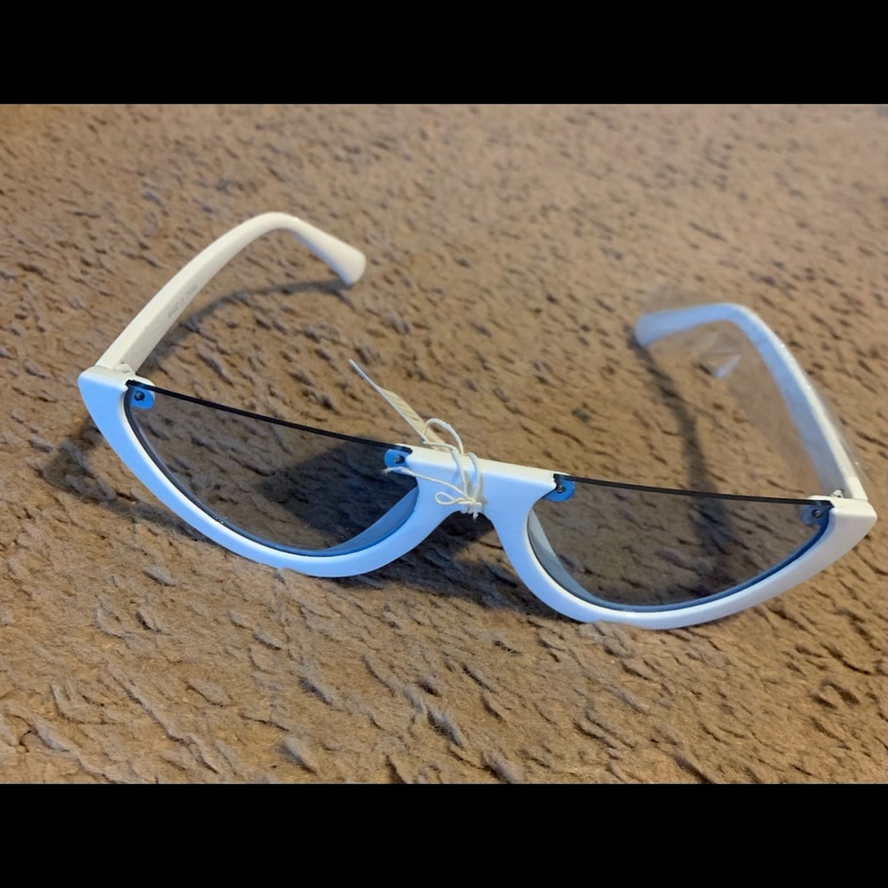 FASHION SUNGLASSES - Picture 4 of 7
